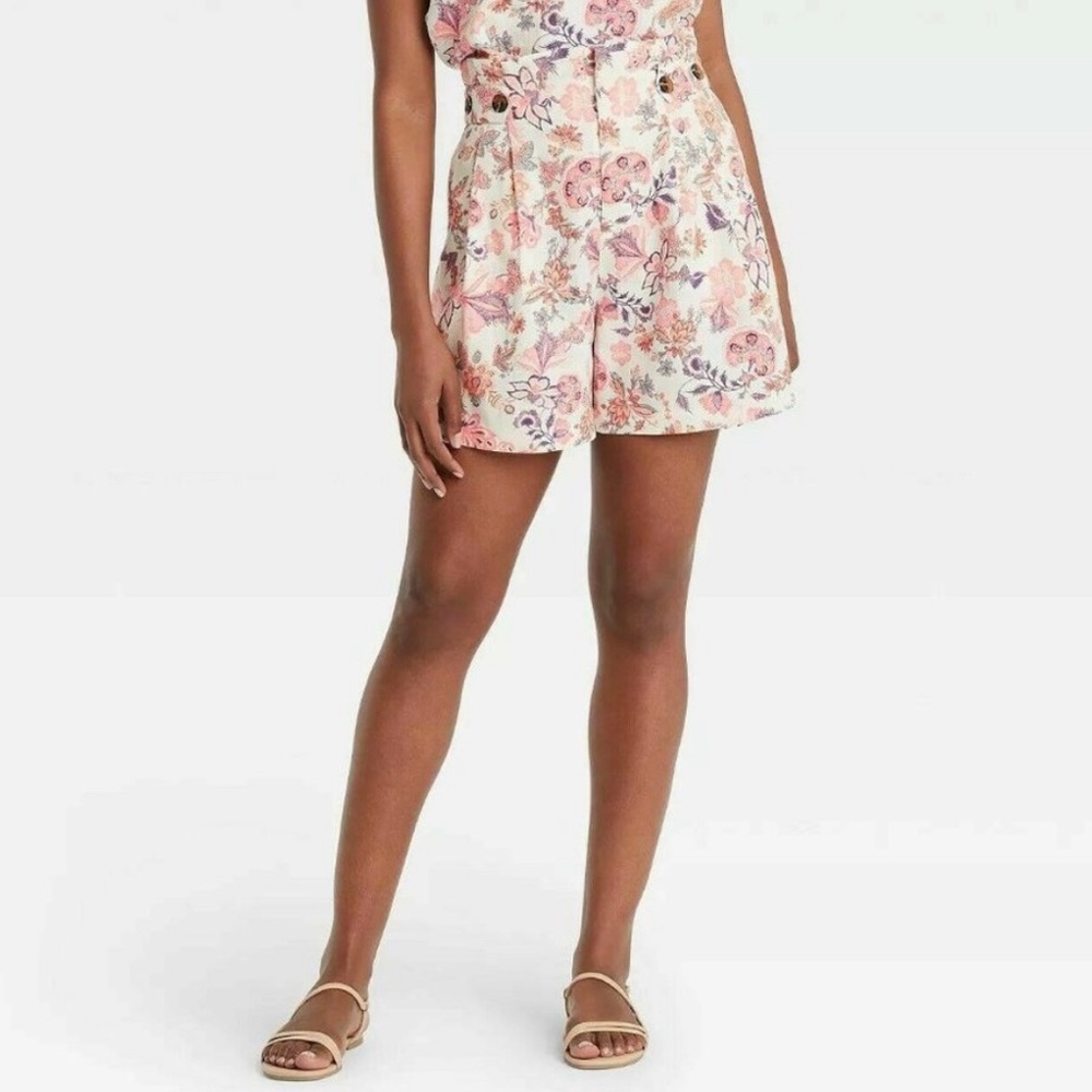 Who What Wear Floral Cream Paperbag Shorts (8)